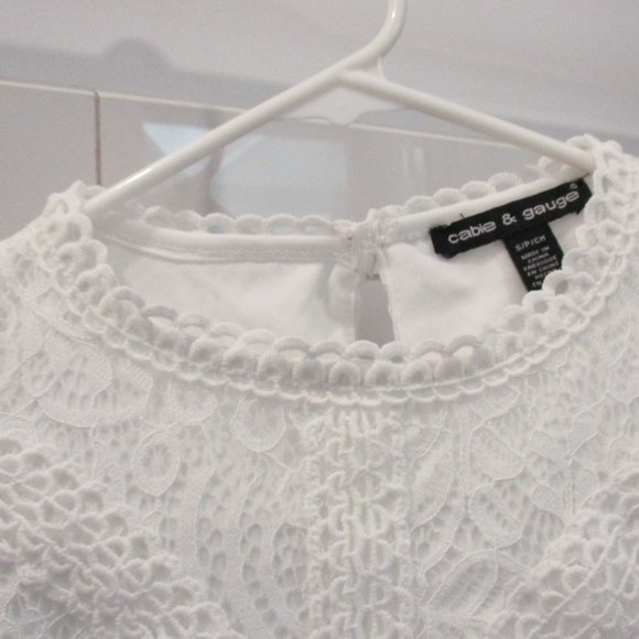 CABLE & GAUGE WHITE COTTON BLEND LACEY TOP. FULLY LINED SIZE SM - Picture 12 of 12